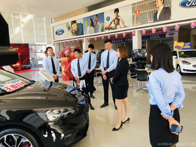 福建豐潤汽車銷售 以專業(yè)與服務(wù)驅(qū)動未來